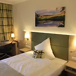 Waldhotel Zum Bergsee Hotel 3*