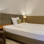 Waldhotel Zum Bergsee 3*