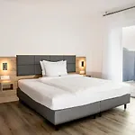 Hotel Waldhotel Zum Bergsee 3*