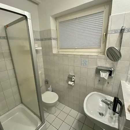Waldhotel Zum Bergsee מלון
