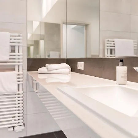 Hotel Waldhotel Zum Bergsee 3*