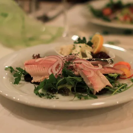 Waldhotel Zum Bergsee ホテル 3*