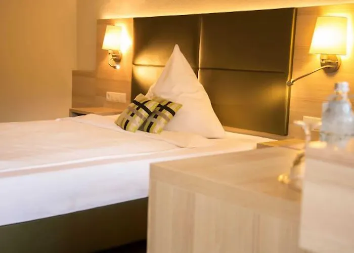 Hotel Waldhotel Zum Bergsee 3*